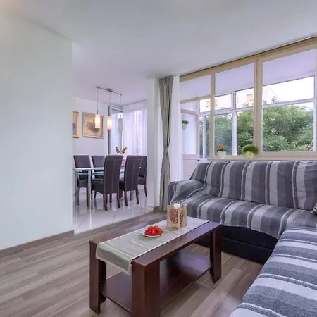 Relax Apartment Split